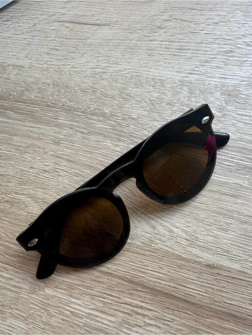 Black Round Sunglasses | Boutique Find from France